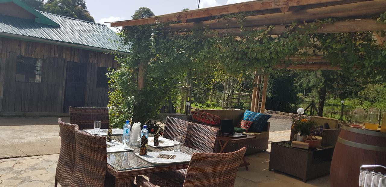 Ngomongo Villa Nanyuki Buitenkant foto