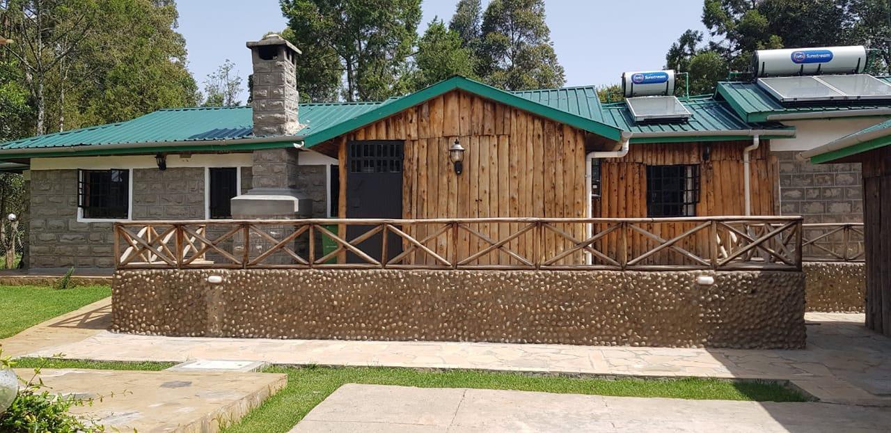 Ngomongo Villa Nanyuki Buitenkant foto